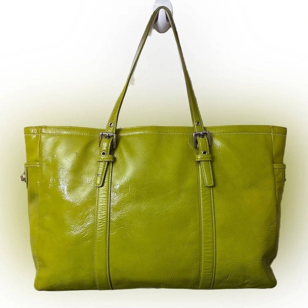 Vintage Coach Lime Green Leather Tote# 9789